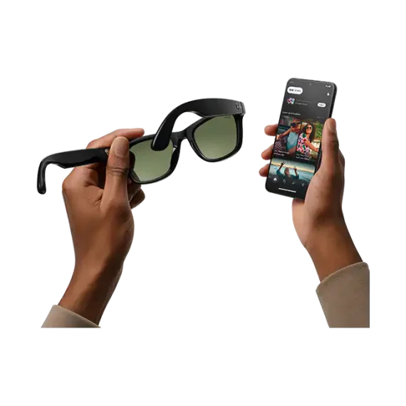 Ray-Ban Meta Wayfarer Glasses - Matte Black - Image 9