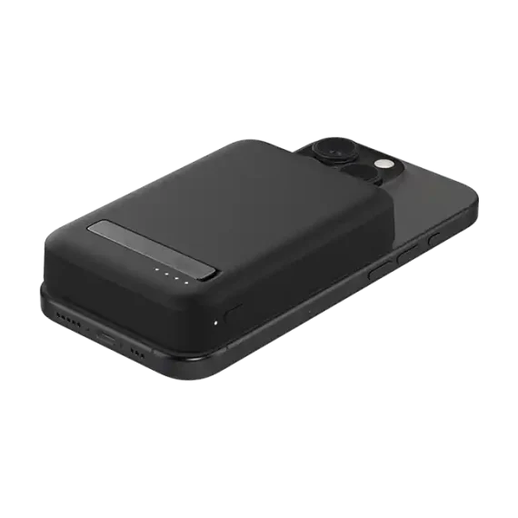 Belkin BoostCharge Pro Magnetic Power Bank 8K - Image 3